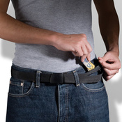 Pasek ze schowkiem antykradzieżowa tajna kieszeń na pieniądze Pacsafe CashSafe - czarna